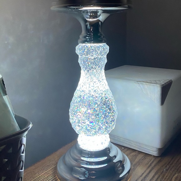 Bath and body works candle holder